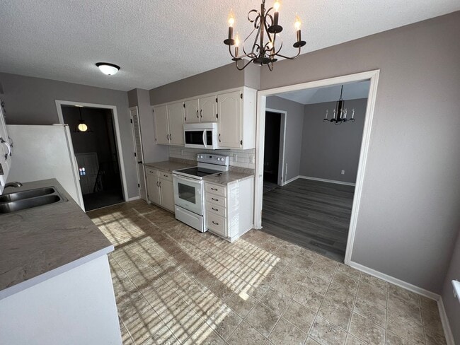 Photo - Coming Soon: Spacious 3-Bed/2-Bath Home in Independence!