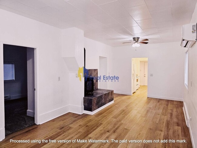 Photo - 3 Bed 1.5 Bath Pet Friendly Home in Monroe