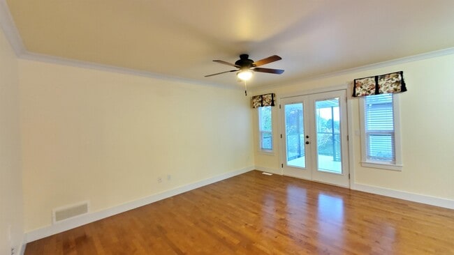 Photo - 46739 Hudson Rd