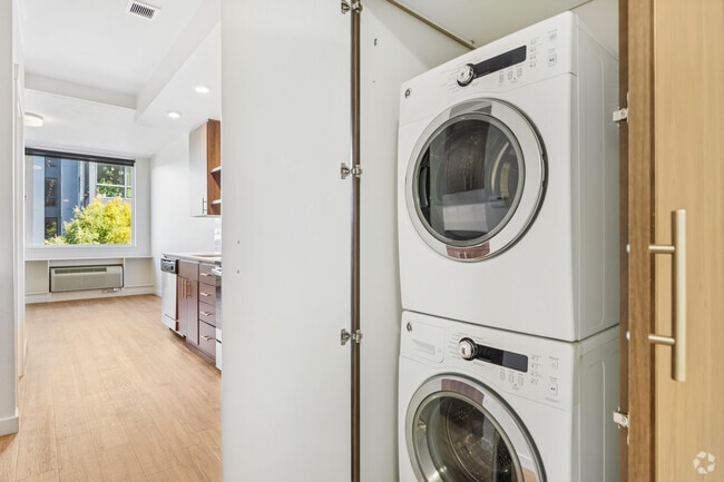 Open 1BR, 1BA - 510SF - Laundry