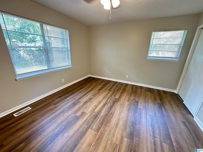 Photo - 6220 Cole Ave