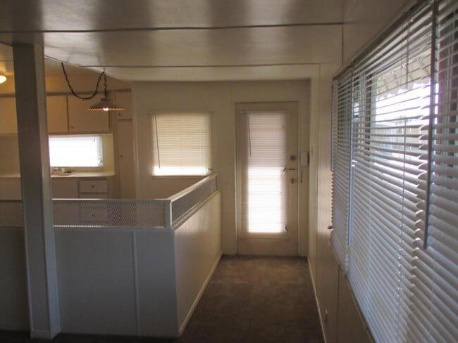 Photo - 1074 W Johnston Ave