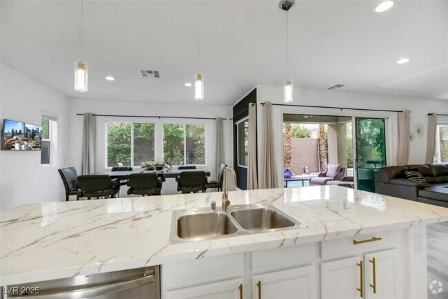 Building Photo - 8117 Aster Meadow Way Rental