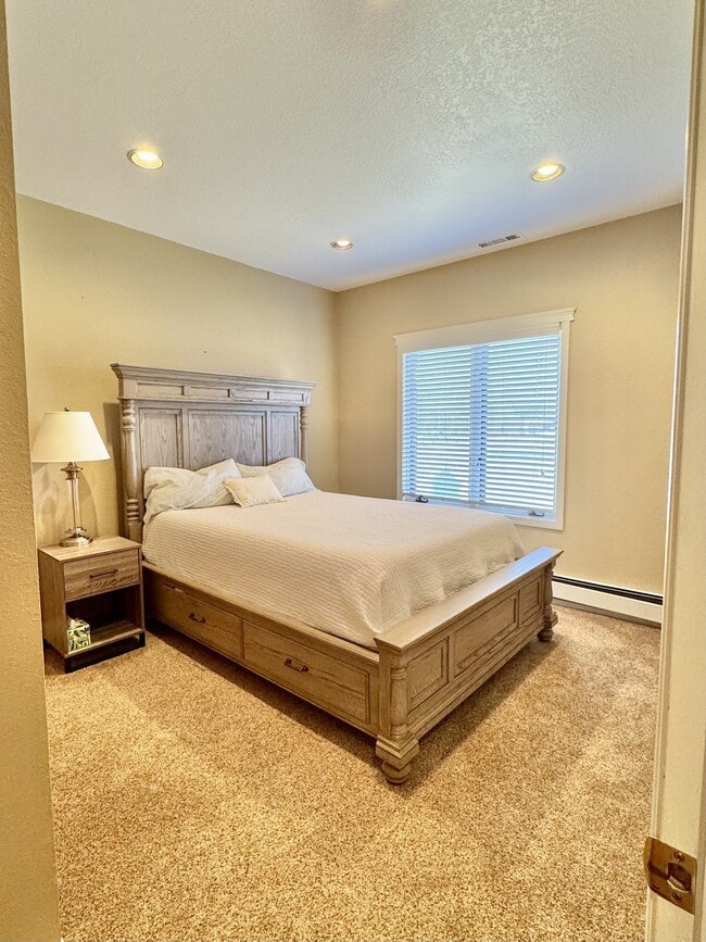 Photo - 201 Riverwood Dr