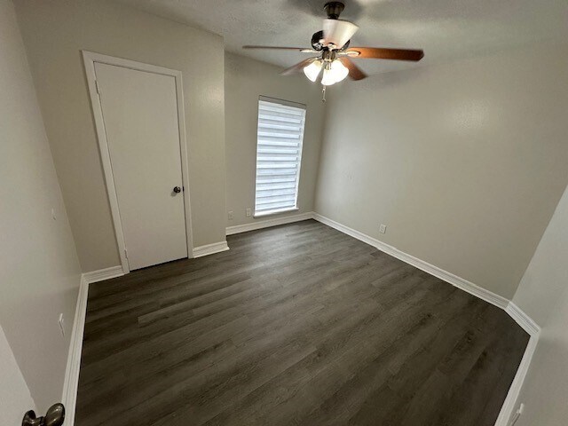 3400 Timmons Ln Unit 24