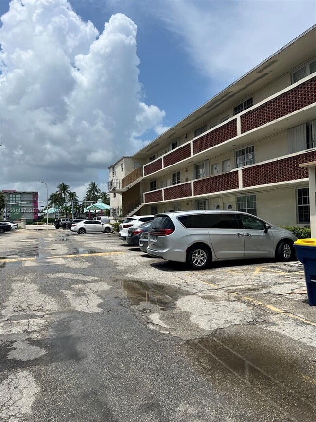 Photo - 1800 79th Street Causeway Unit A107
