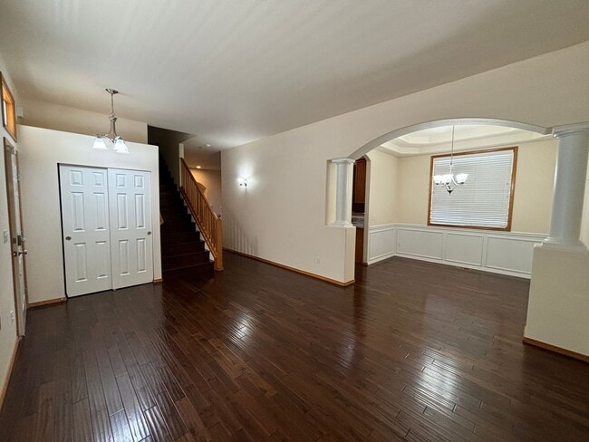 Photo - Spacious 4-Bedroom Family Home in Creeksid...