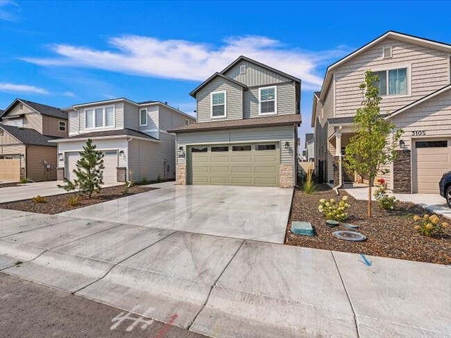 Photo - Must See! Ready to move in! 4 bedroom, 2 bath home available in Verado with landscaping Included!