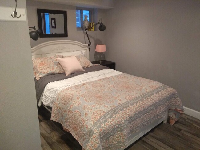 Photo - 2415 Vine St