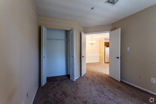 2BD, 1BR - 978SF - Bedroom