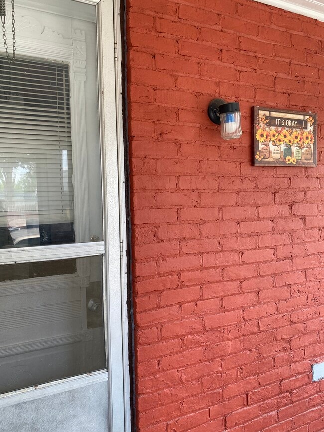 Photo - 205 Cypress St Apartment Unit Cupress