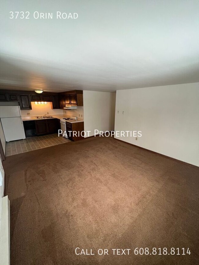 1 bed/1 bath plus den in Madison, WI! - 1 bed/1 bath plus den in Madison, WI! Apartment