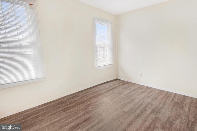Photo - 804 N Front St