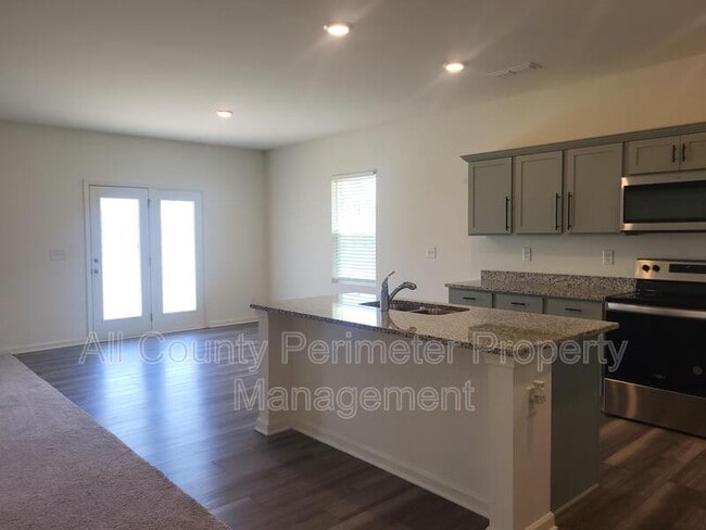 Photo - 212 Cottontail Ln