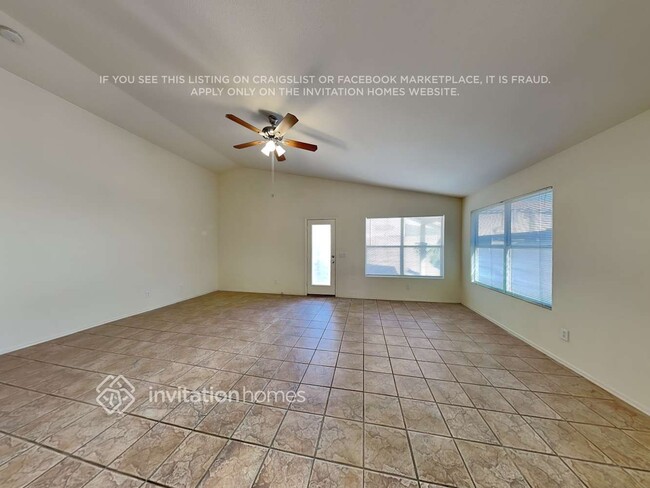 Photo - 9726 W Tonopah Dr House
