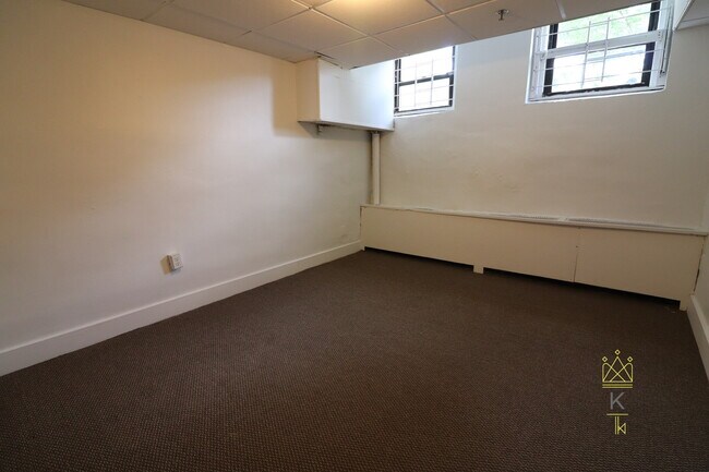 Photo - 409 Huntington Ave Unidad B1