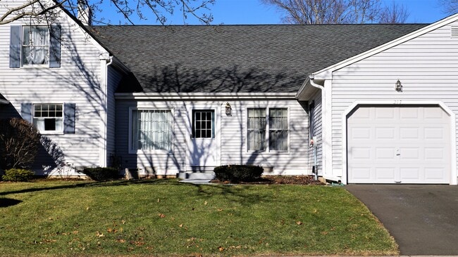 Photo - 217 Deer Run Trail