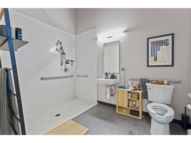Photo - 801 SE 9th St Unidad 101