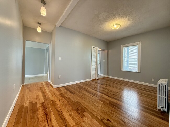 Photo - 49 Wellington Ave Condo Unit 1