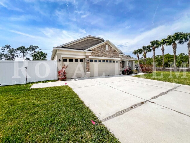 Photo - 25 Orlando Blvd