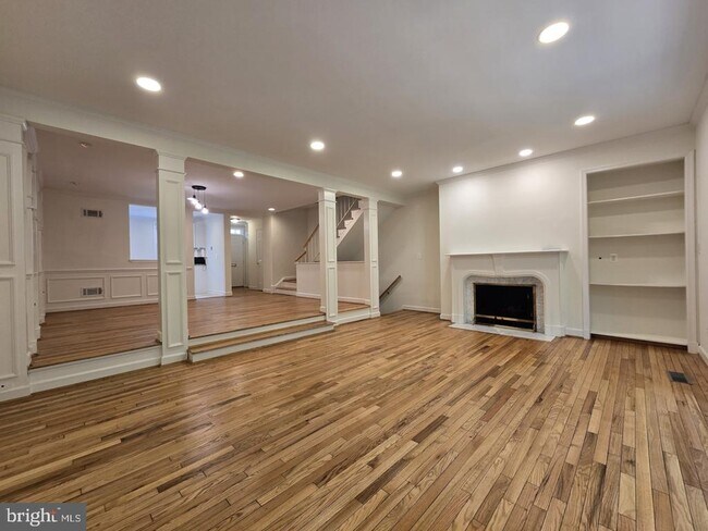 Photo - 5135 Westbard Ave