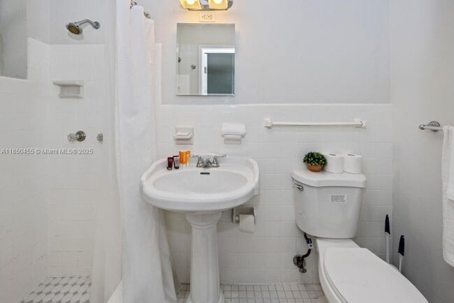 Photo - 1619 NW 9th Ave