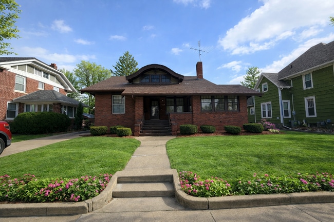 Photo - 1155 N Cherry St