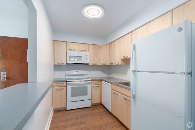 2 habitaciones, 1 baño - 1080 pies cuadrados - Cocina - Bridgewater Apartments