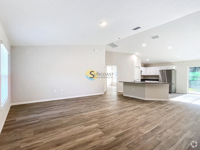 Building Photo - 587 Marion Oaks Pass Rental