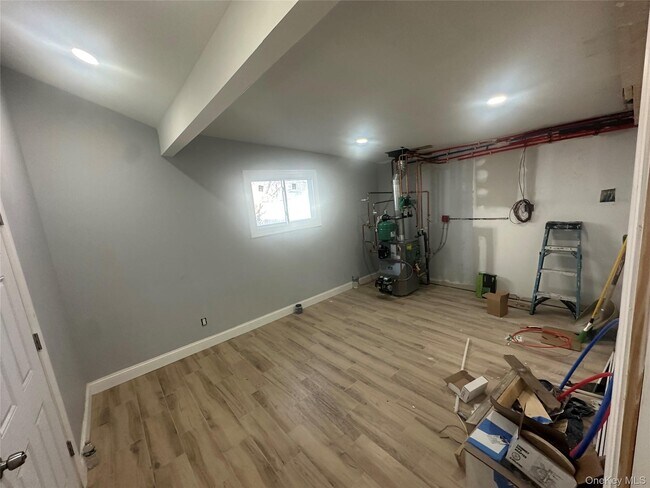 Photo - 11 Belfry Ln