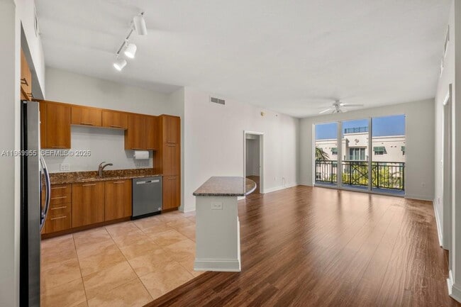 Photo - 510 NW 84th Ave Unit 620