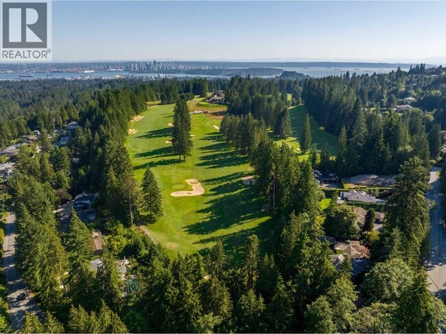 Photo - 34X Southborough Dr