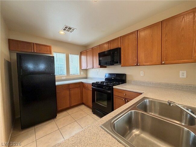 Photo - 9112 Pearl Cotton Ave