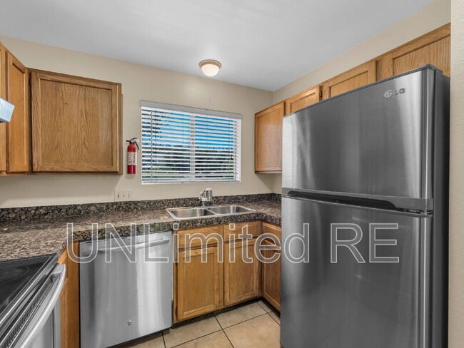 Photo - 2401 N West St Unit #210