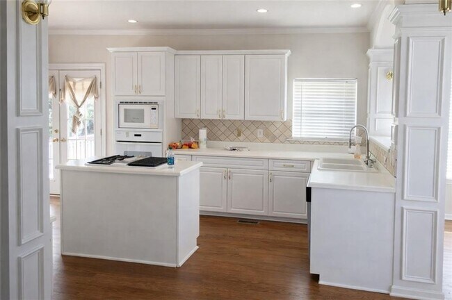 Photo - 2820 Jamont Ct