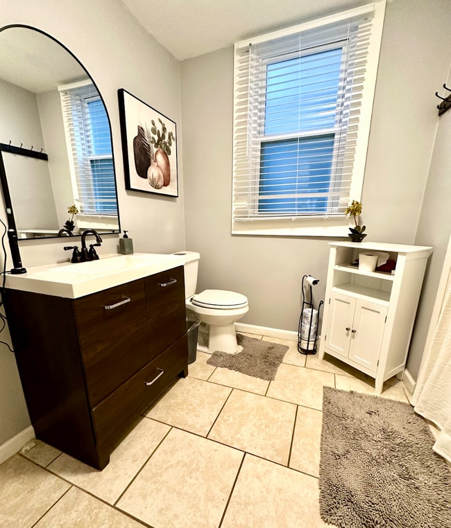 Photo - 1215 S Preston St