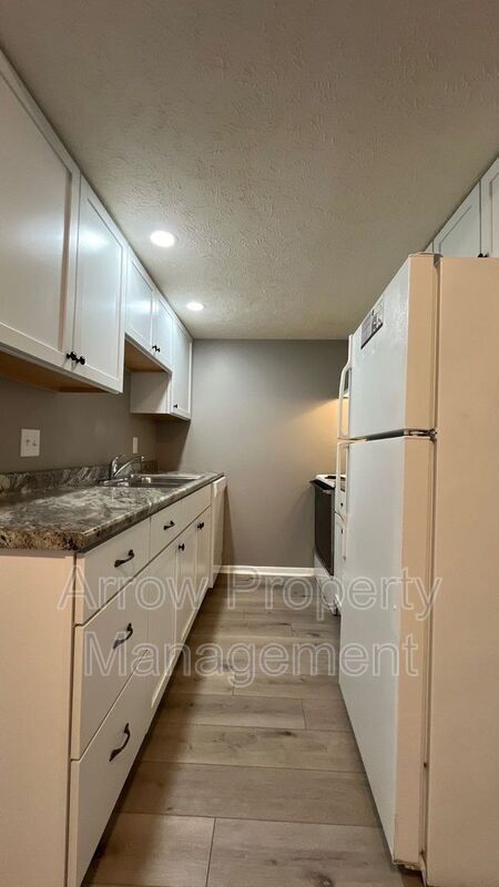 Photo - 2110 J St Unidad 4