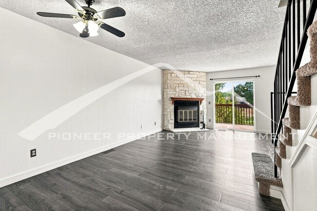 Photo - 1234 S Idalia St
