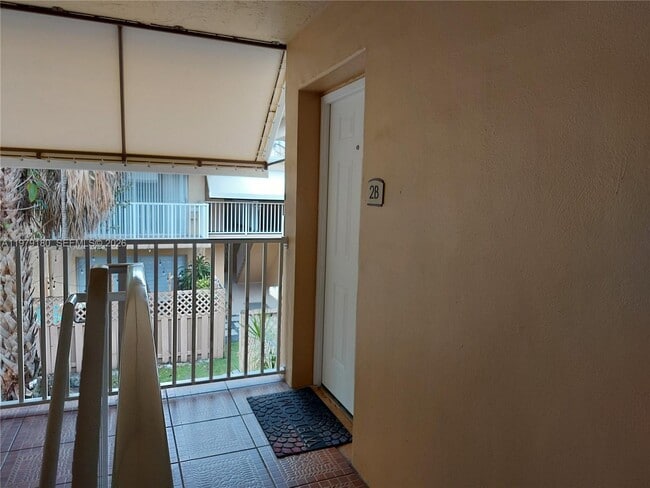 Photo - 4410 NW 79th Ave Unit 2B