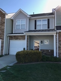 Building Photo - Brightwood Farms / Whitsett