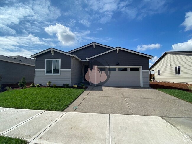 Building Photo - Beautiful Home in Woodburn Coming Soon
