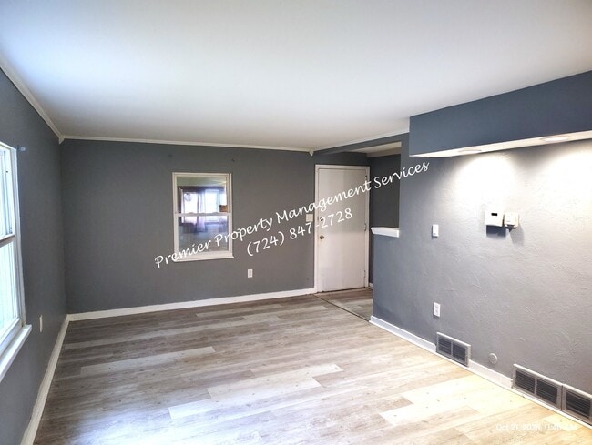 Photo - 2051 Broadhead Fording Rd