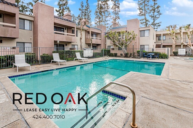 Building Photo - 7810 Topanga Canyon Blvd Unit 240C Rental