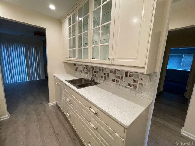 Photo - 327 N Greeley Ave