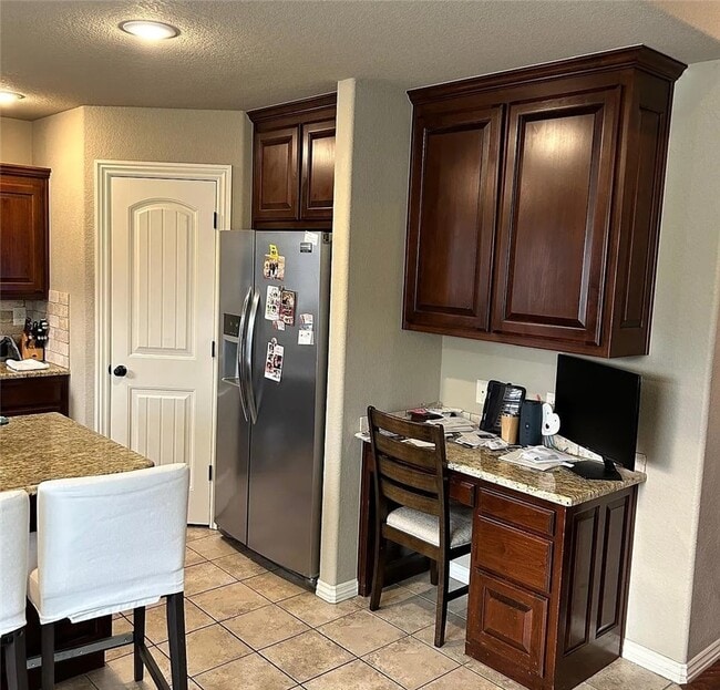 Photo - 1900 SW Cypress St