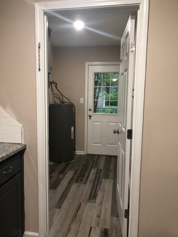 Photo - 1103 W Myrtle St Unit E