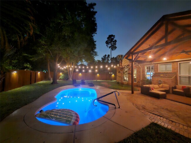 Photo - 14422 Light Falls Ct