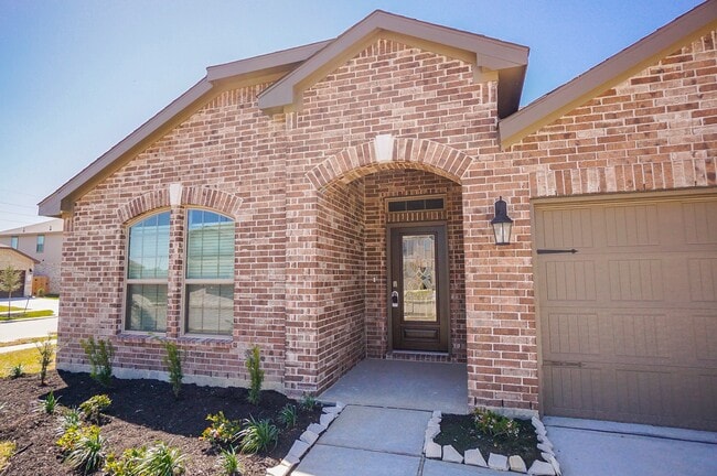 Photo - 3318 Parker Trce Dr
