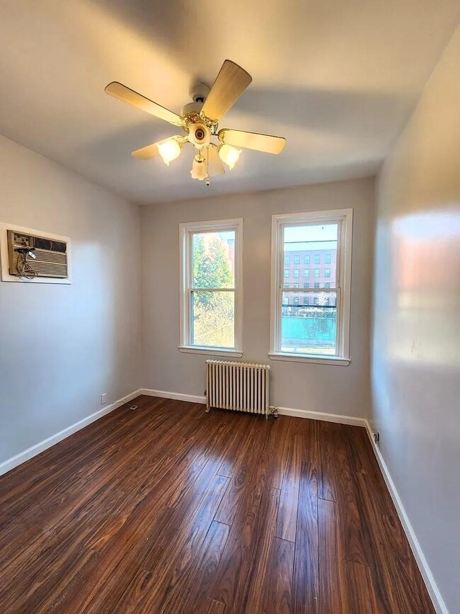 Photo - 14 Cooper St Condo Unit 1