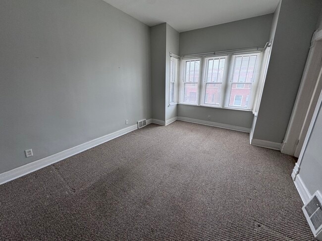 Photo - 2454 W Diversey Ave